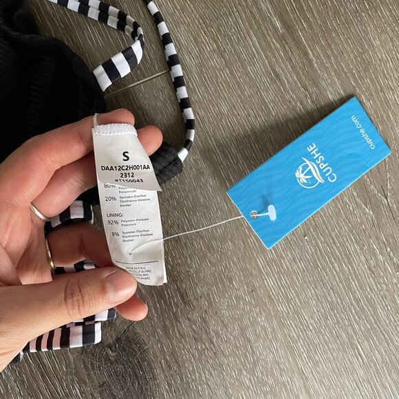 NWT Cupshe Black White Cute Ribbed and Strappy Bikini - Size Small - Picture 5 of 6